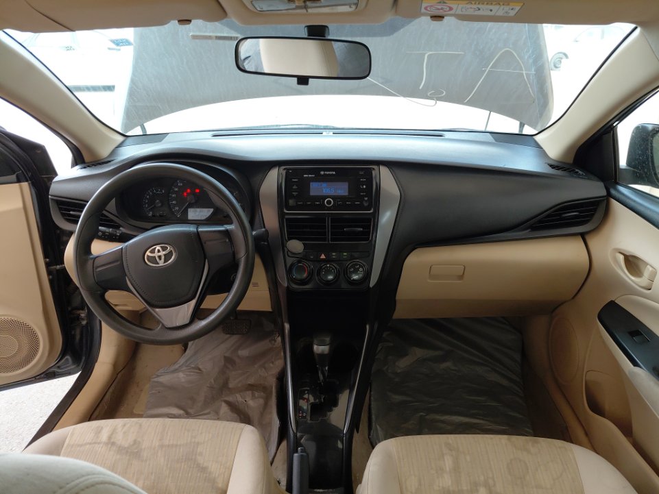 Toyota Yaris Y FLT 2021 image