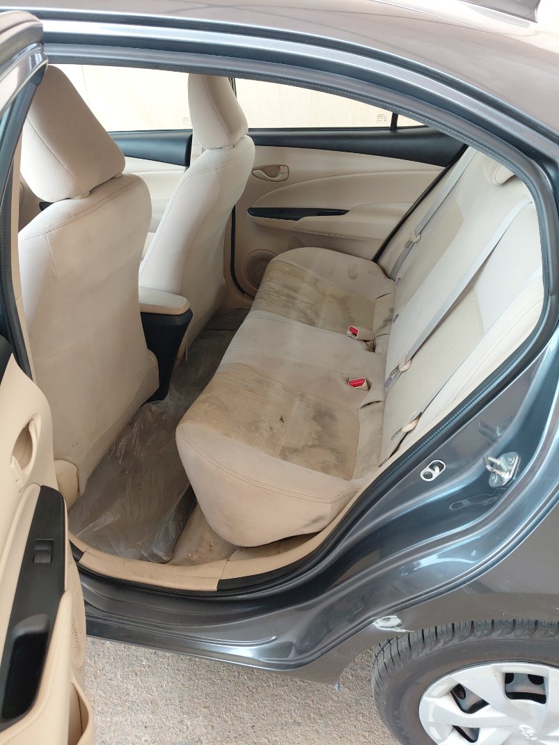 Toyota Yaris Y FLT 2021 image