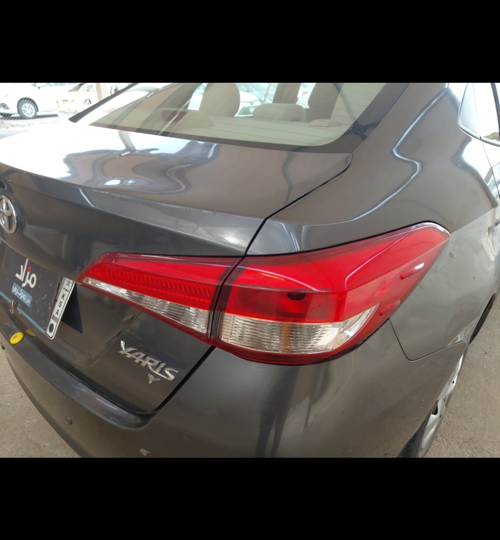 Toyota Yaris Y FLT 2021 image
