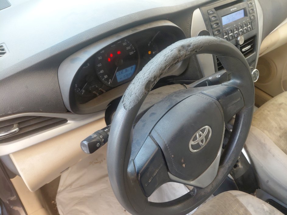 Toyota Yaris Y 2020 image