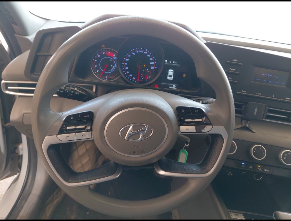 Hyundai Elantra شركات 2023 image