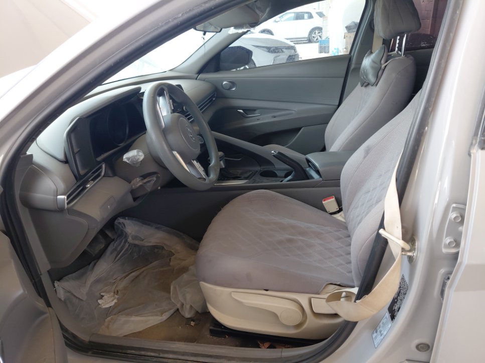 هيونداي إلنترا STD 2023 image