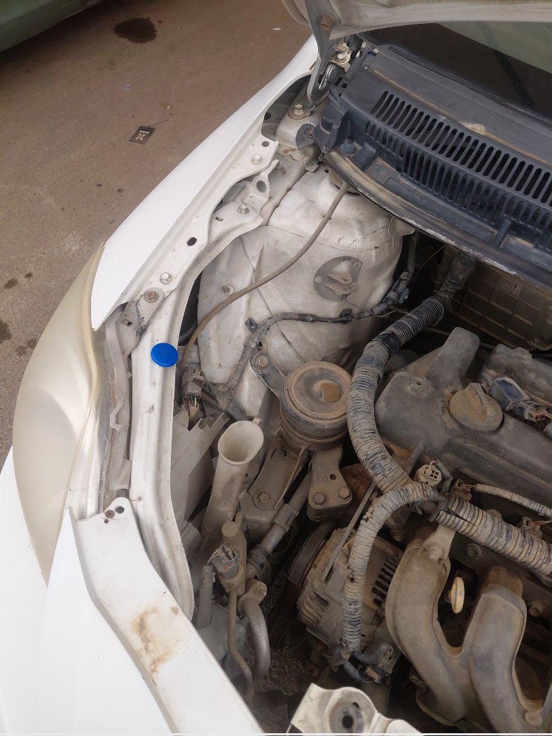 Toyota Yaris  2011 image