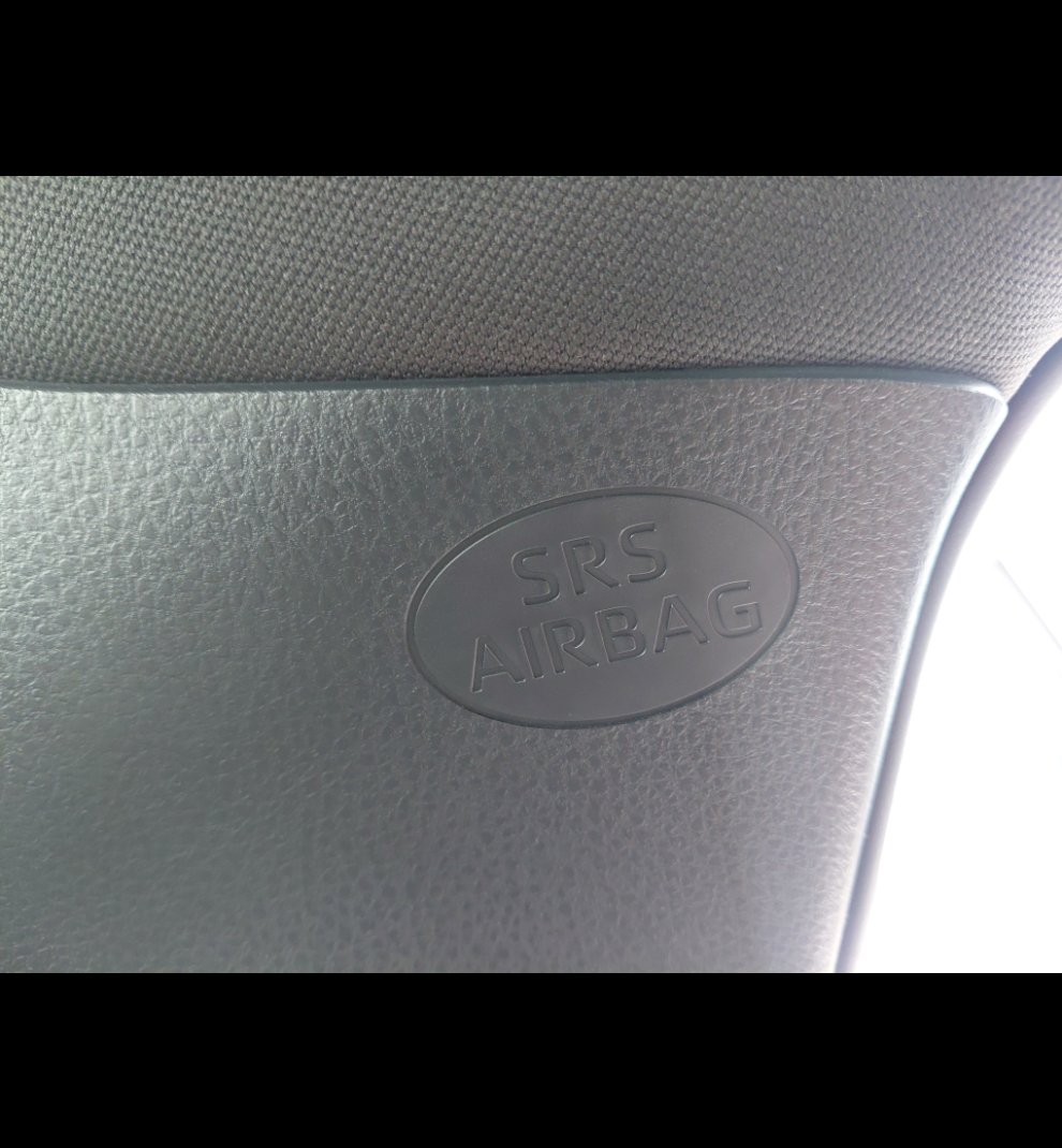 تويوتا كامري E 2025 image