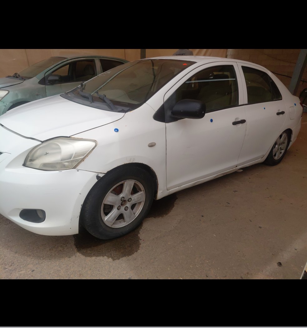 Toyota Yaris  2011 image