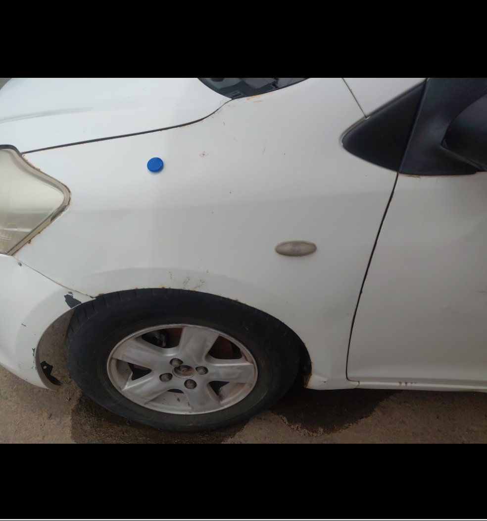 Toyota Yaris  2011 image