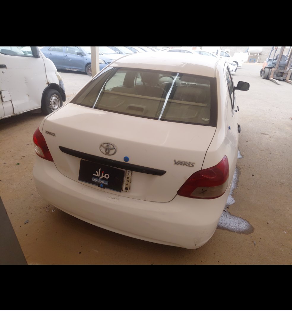 Toyota Yaris  2011 image