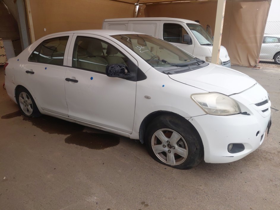 Toyota Yaris  2011 image