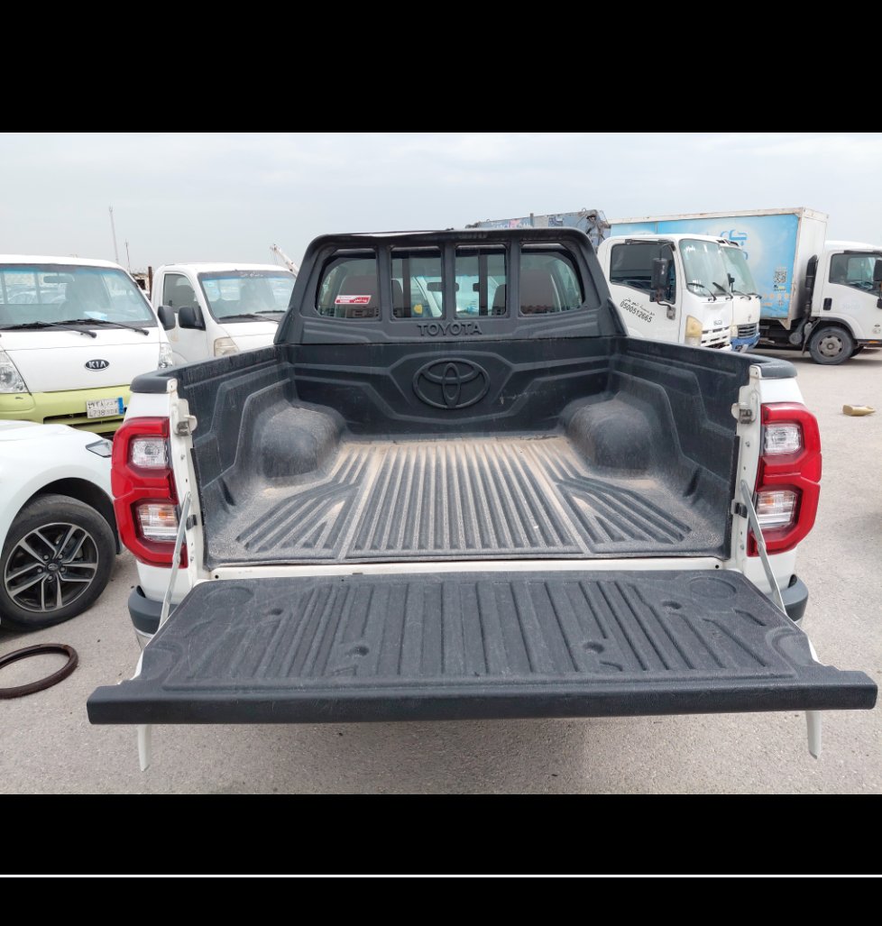 تويوتا هايلكس SGLX - 4X4 2021 image