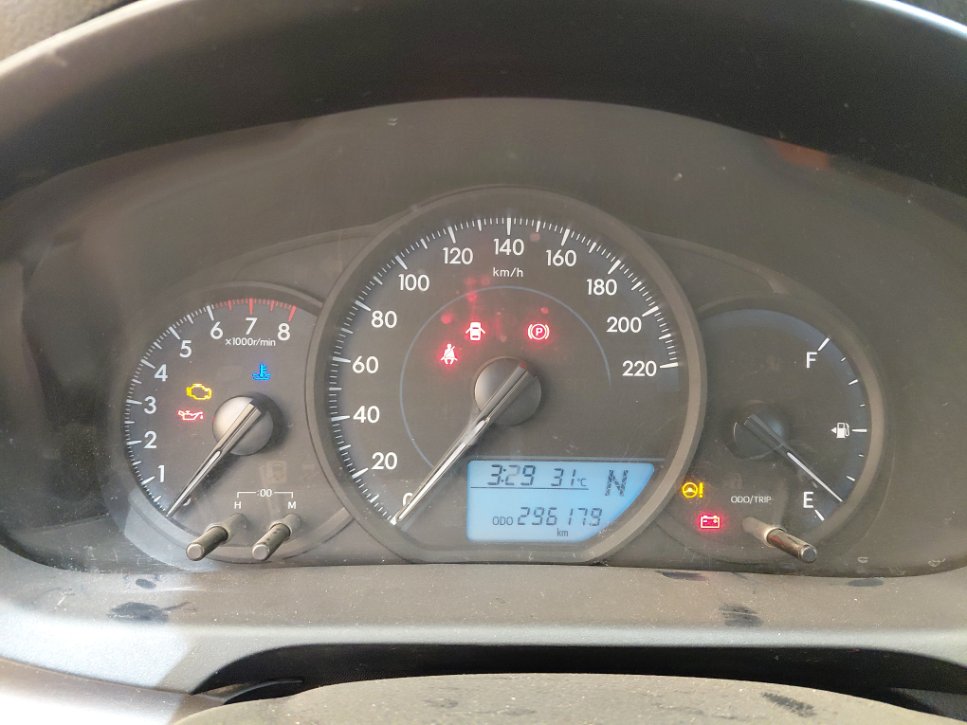 Toyota Yaris Y FLT 2021 image