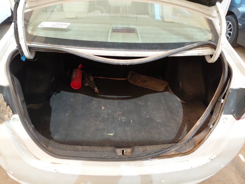 Toyota Yaris Y FLT 2022 image