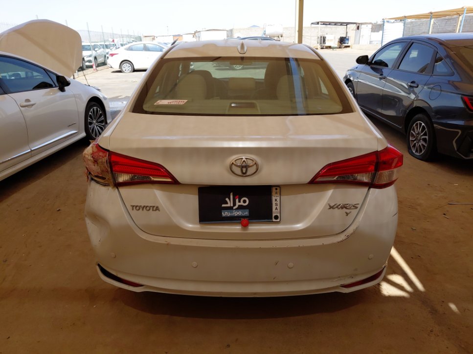Toyota Yaris Y FLT 2022 image