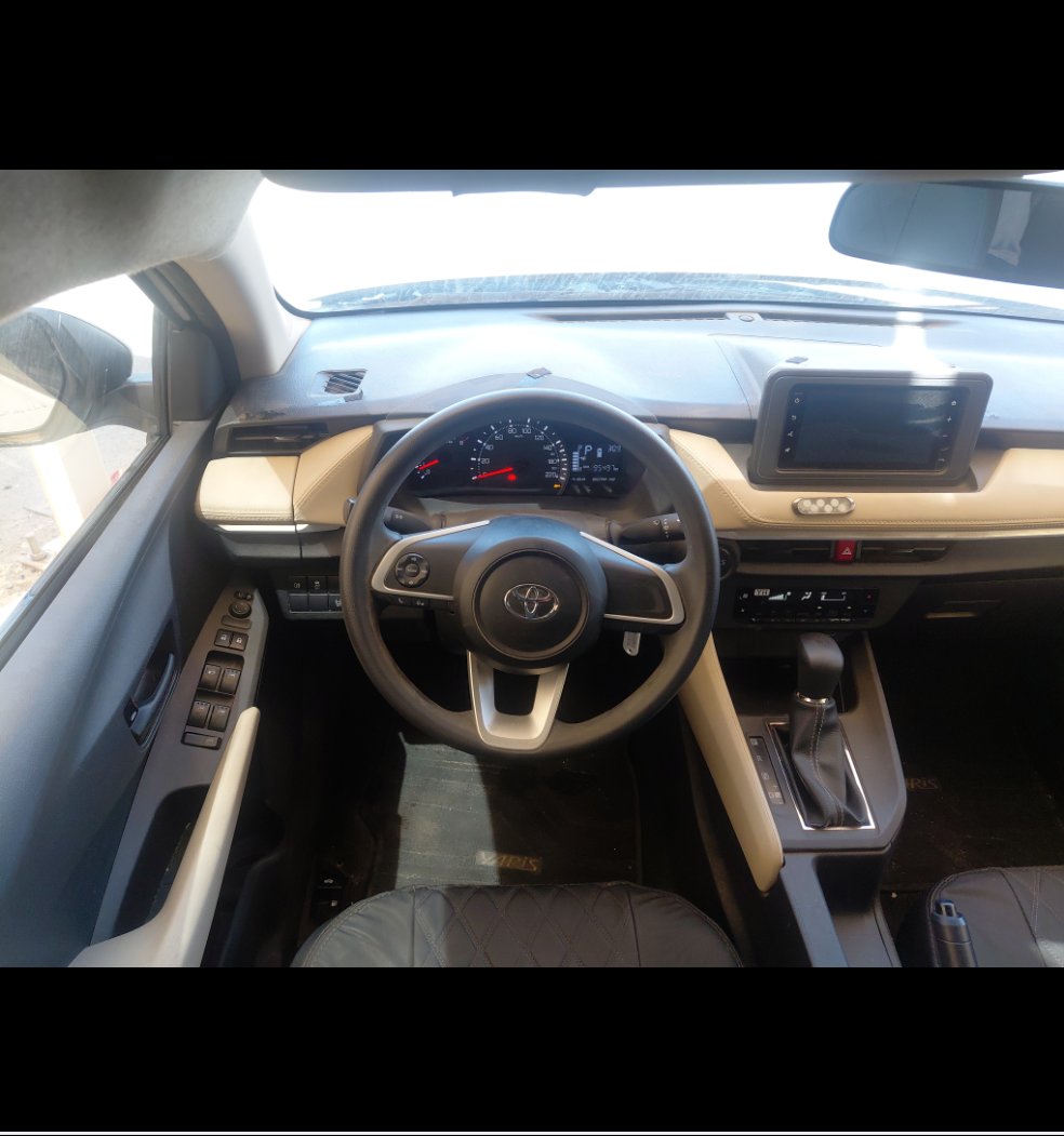 Toyota Yaris Y 2024 image