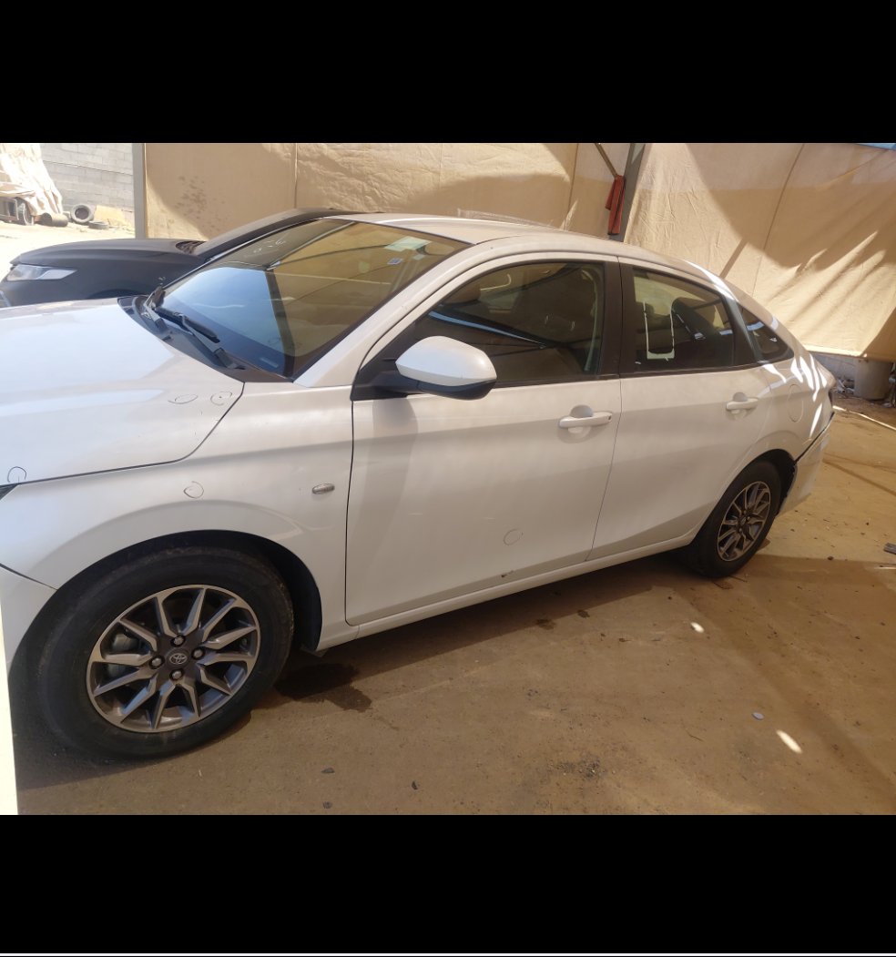 Toyota Yaris Y 2024 image