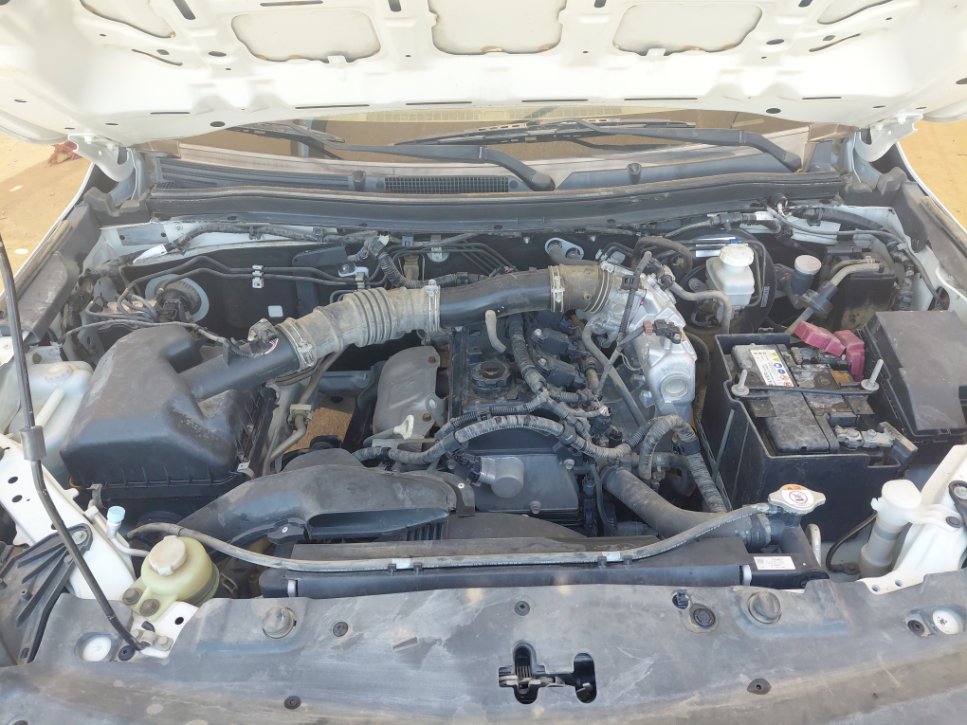 Mitsubishi L200  2020 image