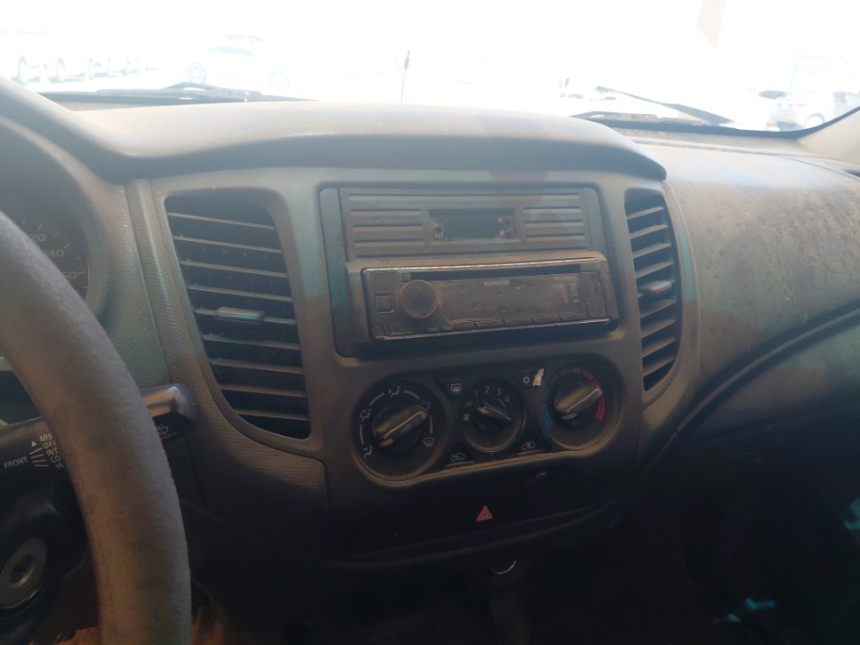 Mitsubishi L200  2020 image