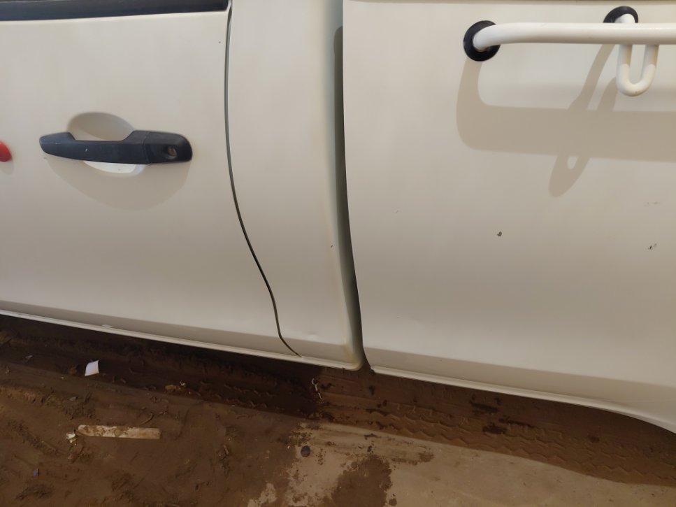 Mitsubishi L200  2020 image
