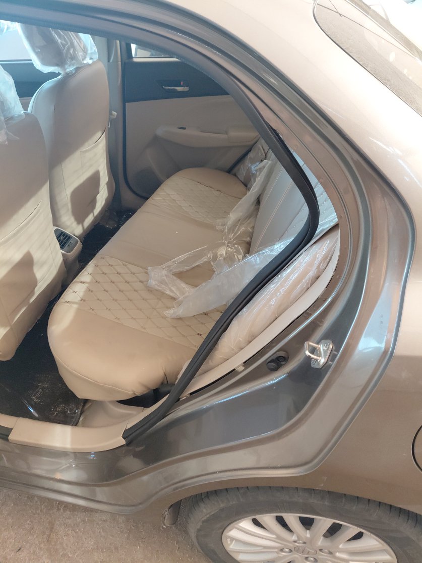 Suzuki DZIRE GLX 2024 image