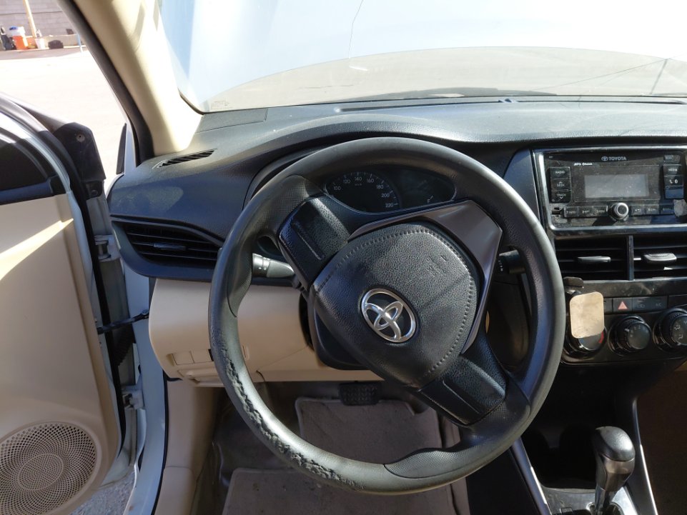 Toyota Yaris Y FLT  2021 image