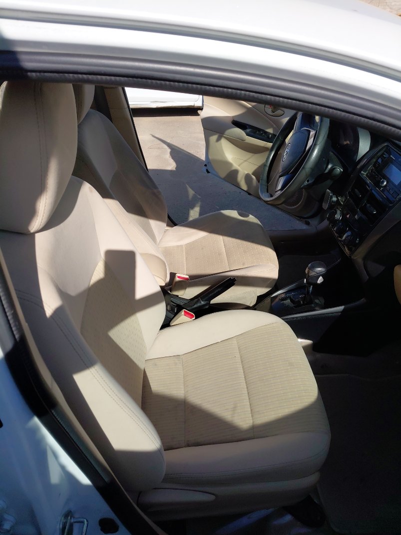 Toyota Yaris Y FLT  2021 image