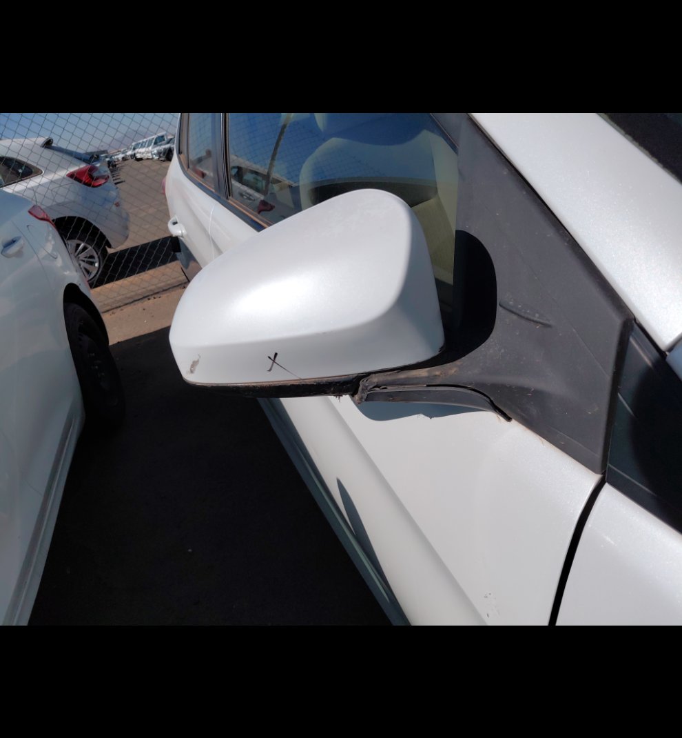 Toyota Yaris Y FLT  2021 image