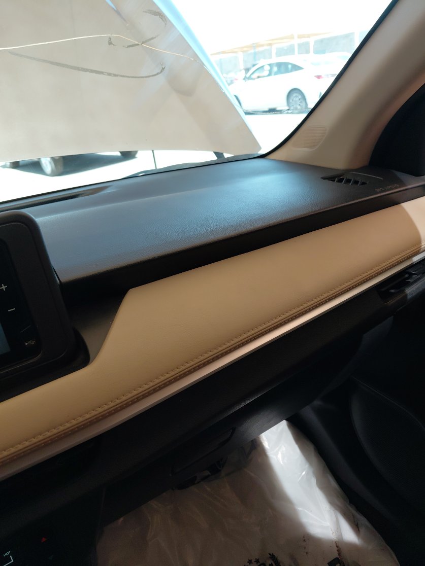 Toyota Yaris Y 2024 image