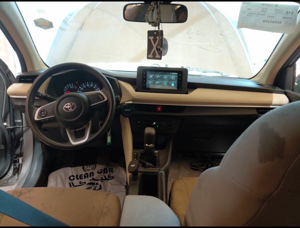 Toyota Yaris Y 2024 image