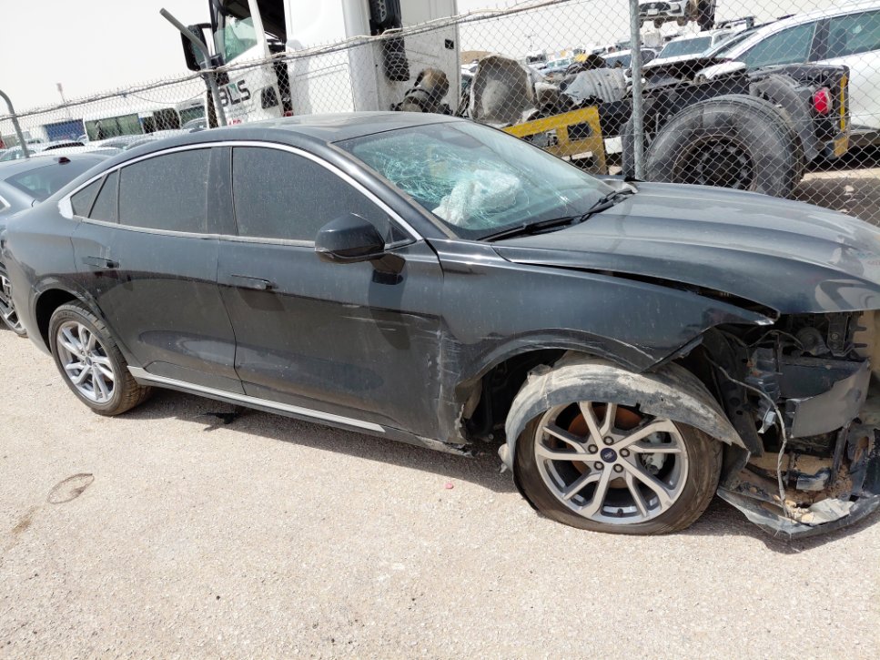 Ford Taurus  2023 image
