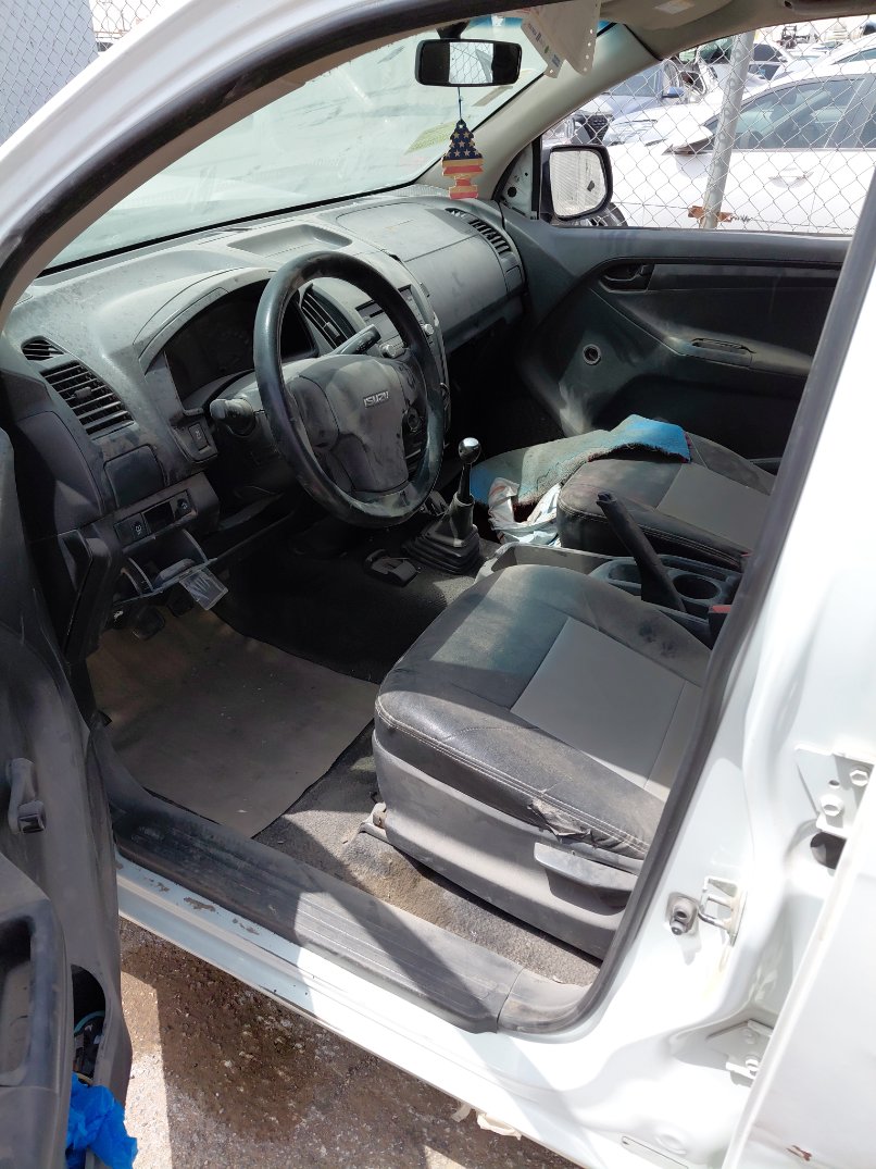 ايسوزو ديماكس  2019 image
