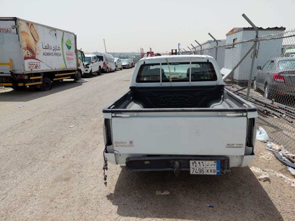 ايسوزو ديماكس  2019 image