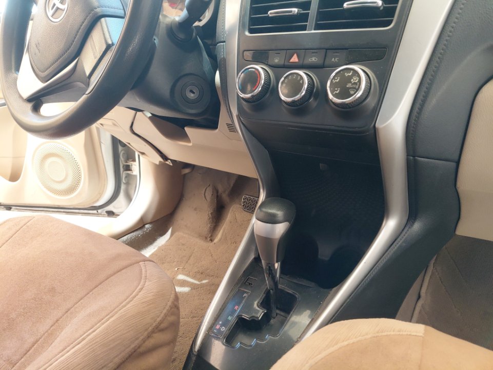 تويوتا يارس Y 2019 image
