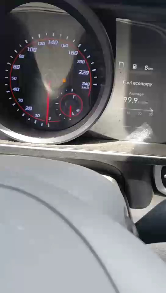 هيونداي إلنترا  2022 video
