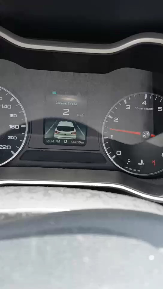 إم جي ZS  2024 video
