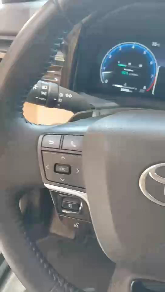 تويوتا كامري  2025 video