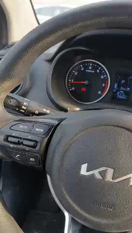 كيا بيجاس LX FWD 2024 video