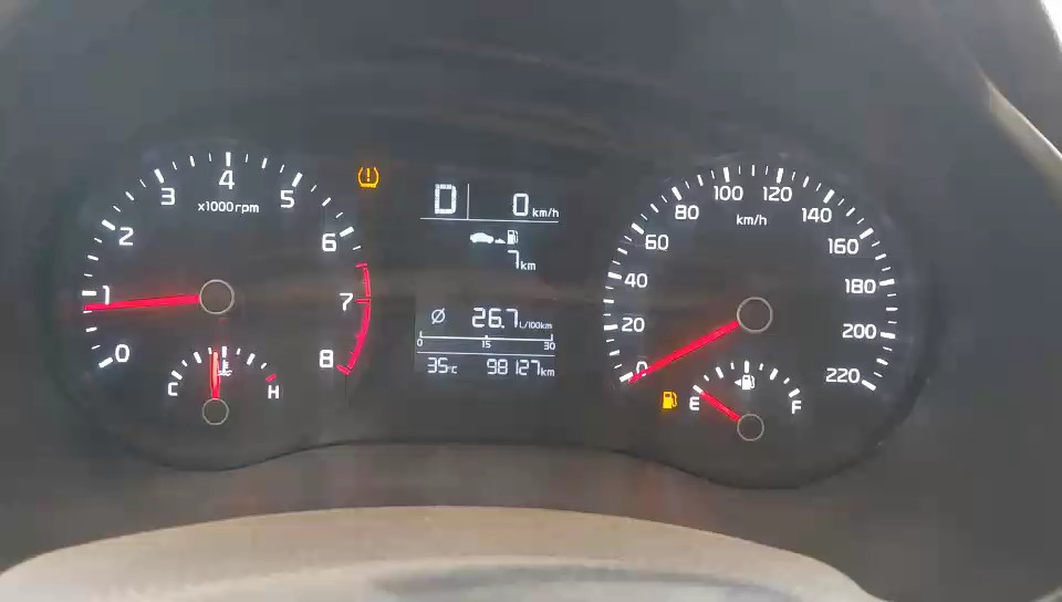كيا ريو هاتشباك  2021 video