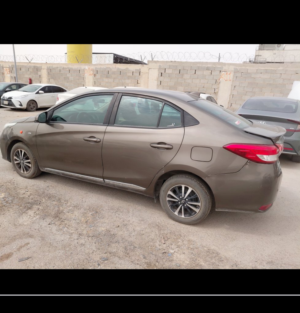 تويوتا يارس Y PLUS 2021 image