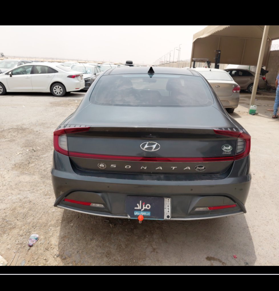 هيونداي سوناتا جي ال اس اساسي ليد 2020 image