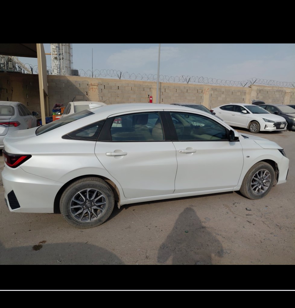 تويوتا يارس Y 2024 image