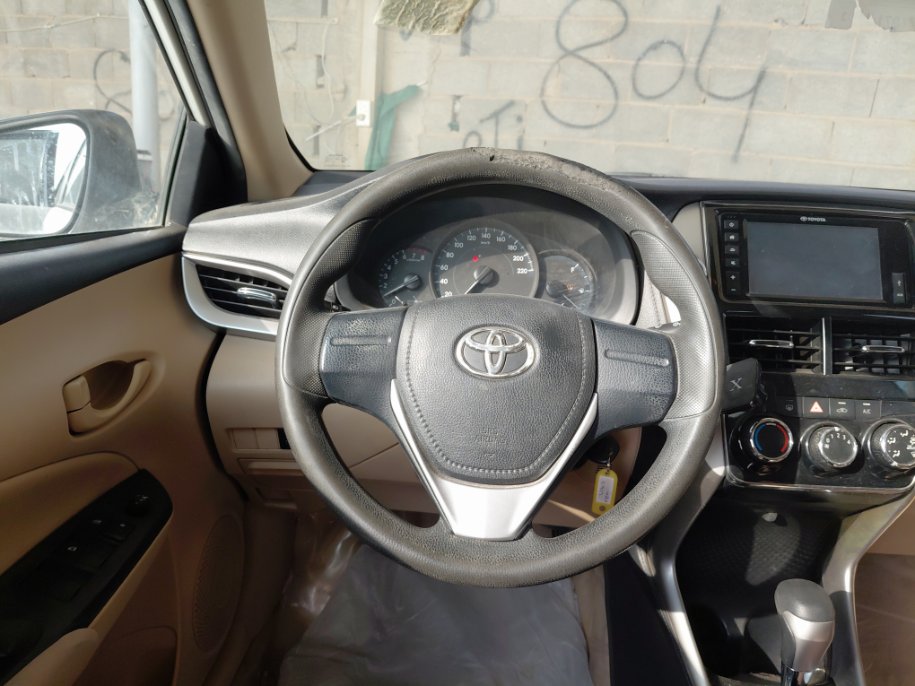 تويوتا يارس Y 2020 image