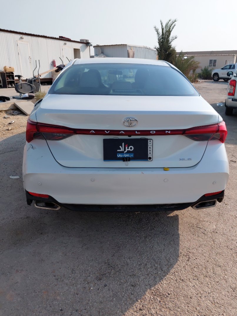 تويوتا أفالون  2021 image