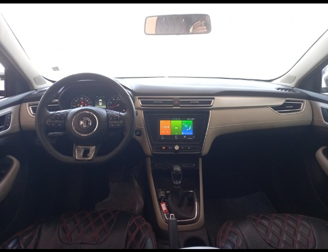 إم جي 5  2023 image