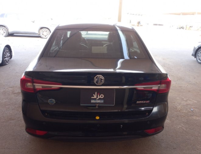 إم جي 5  2023 image