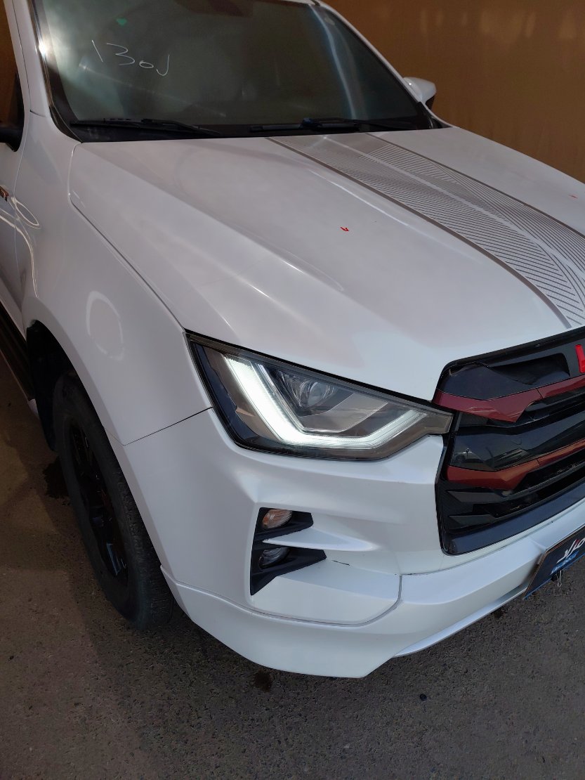 ايسوزو ديماكس 4WD 2023 image