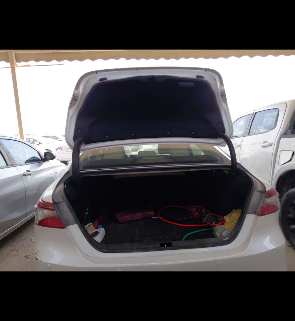 تويوتا كامري LE HEV 2021 image