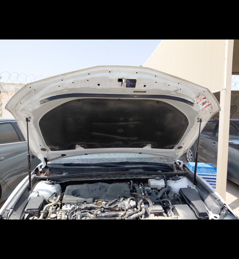 تويوتا كامري GLE HEV  2023 image