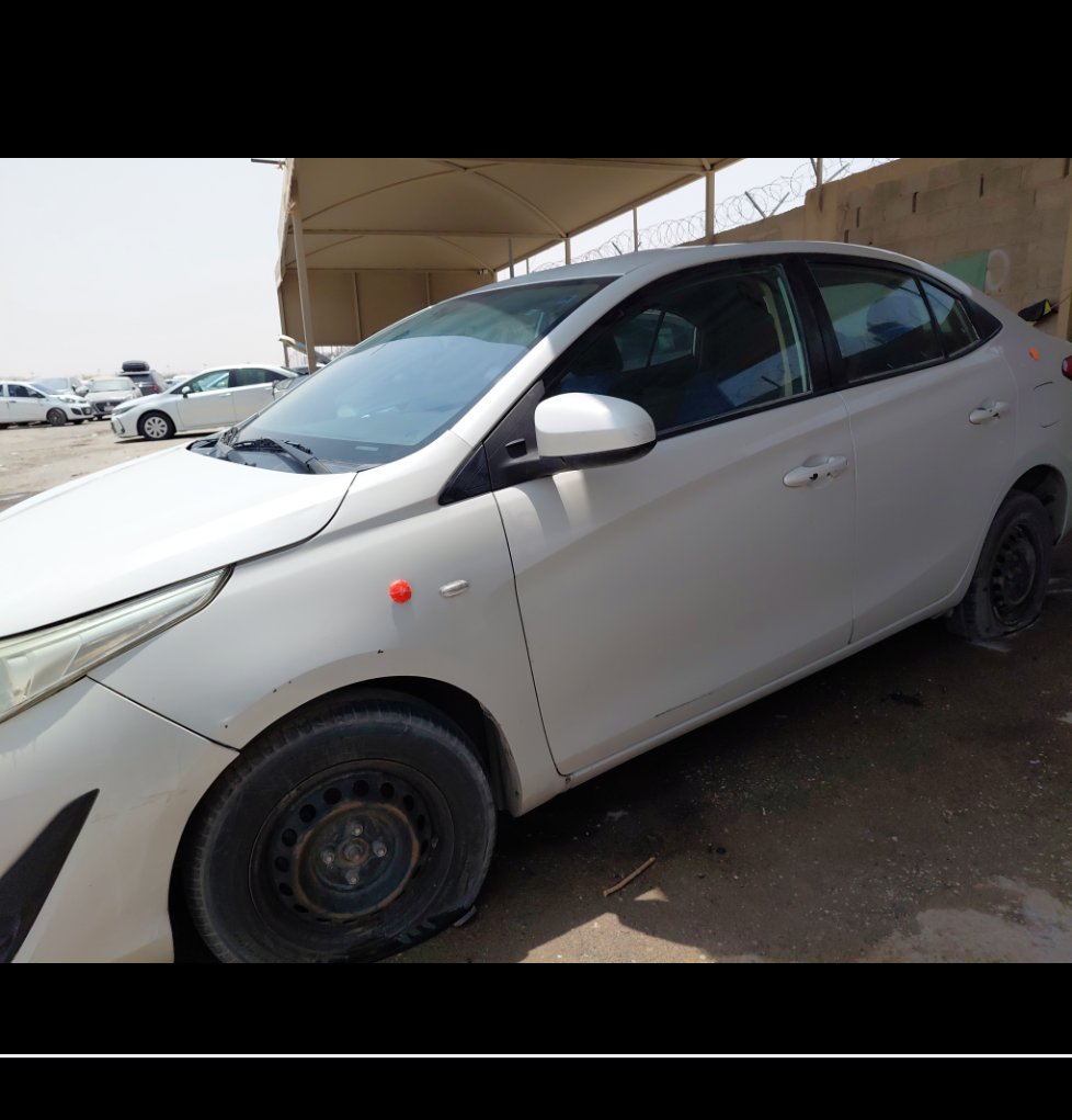 تويوتا يارس Y 2018 image