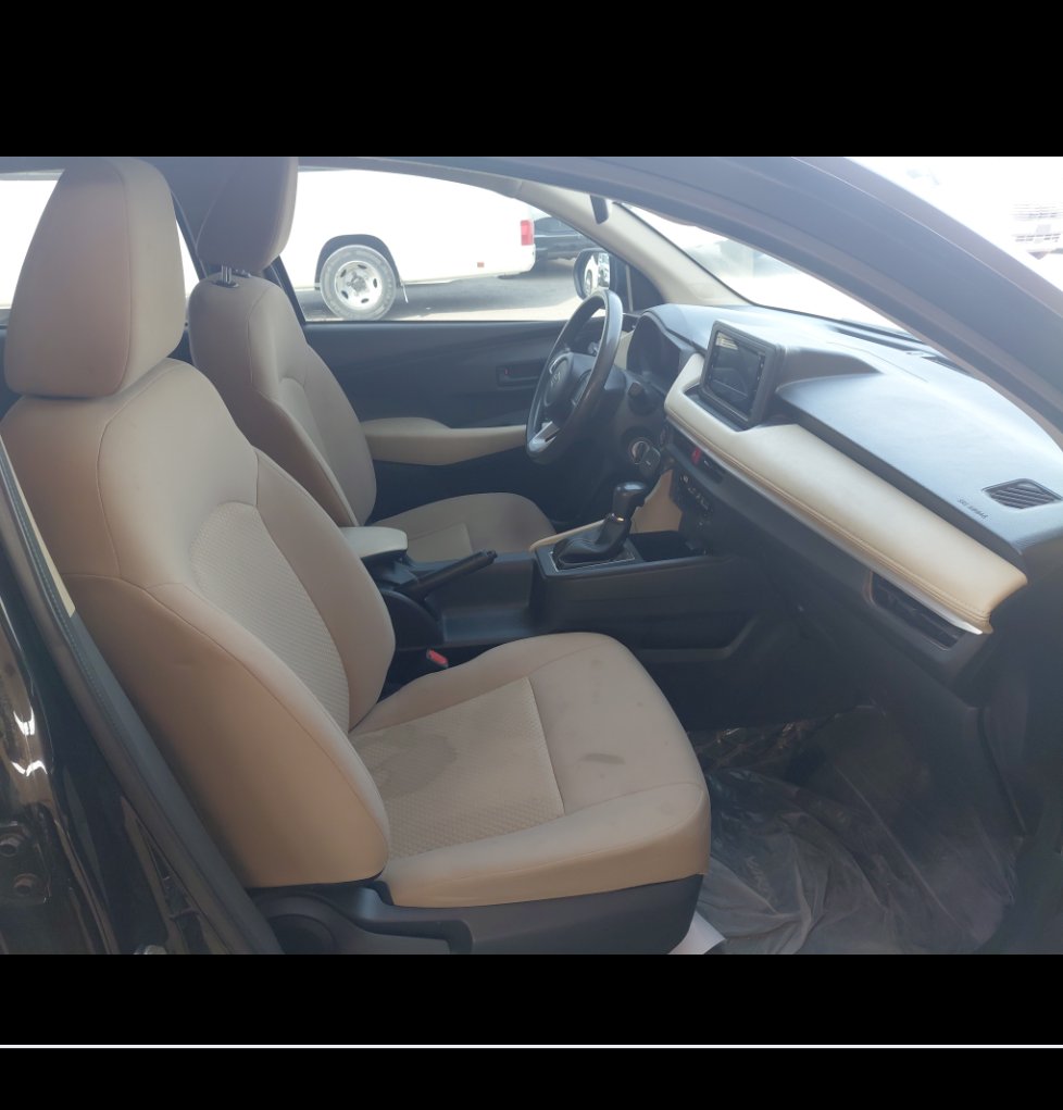 تويوتا يارس  2023 image