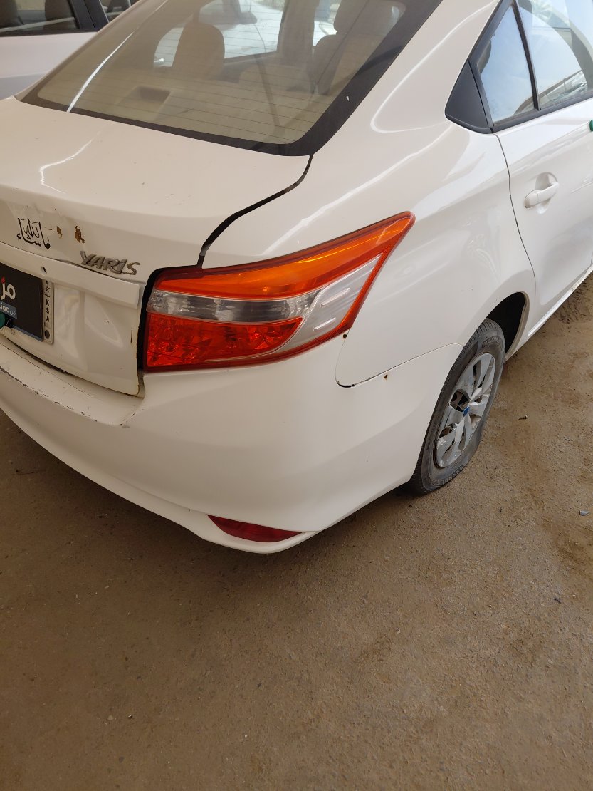 تويوتا يارس اساسي 2016 image