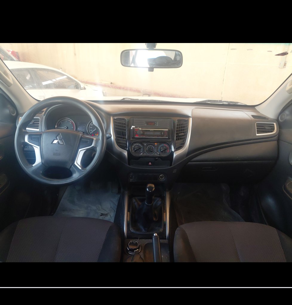 ميتسوبيشي L200 4WD 2022 image